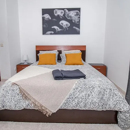 Charming Private In An A2 Penha - منزل للإقامة