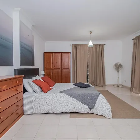 Charming Private In An A2 Penha - *