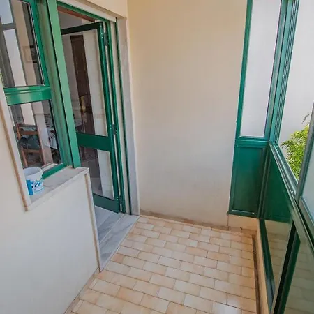Charming Private In An A2 Penha - Проживание в семье